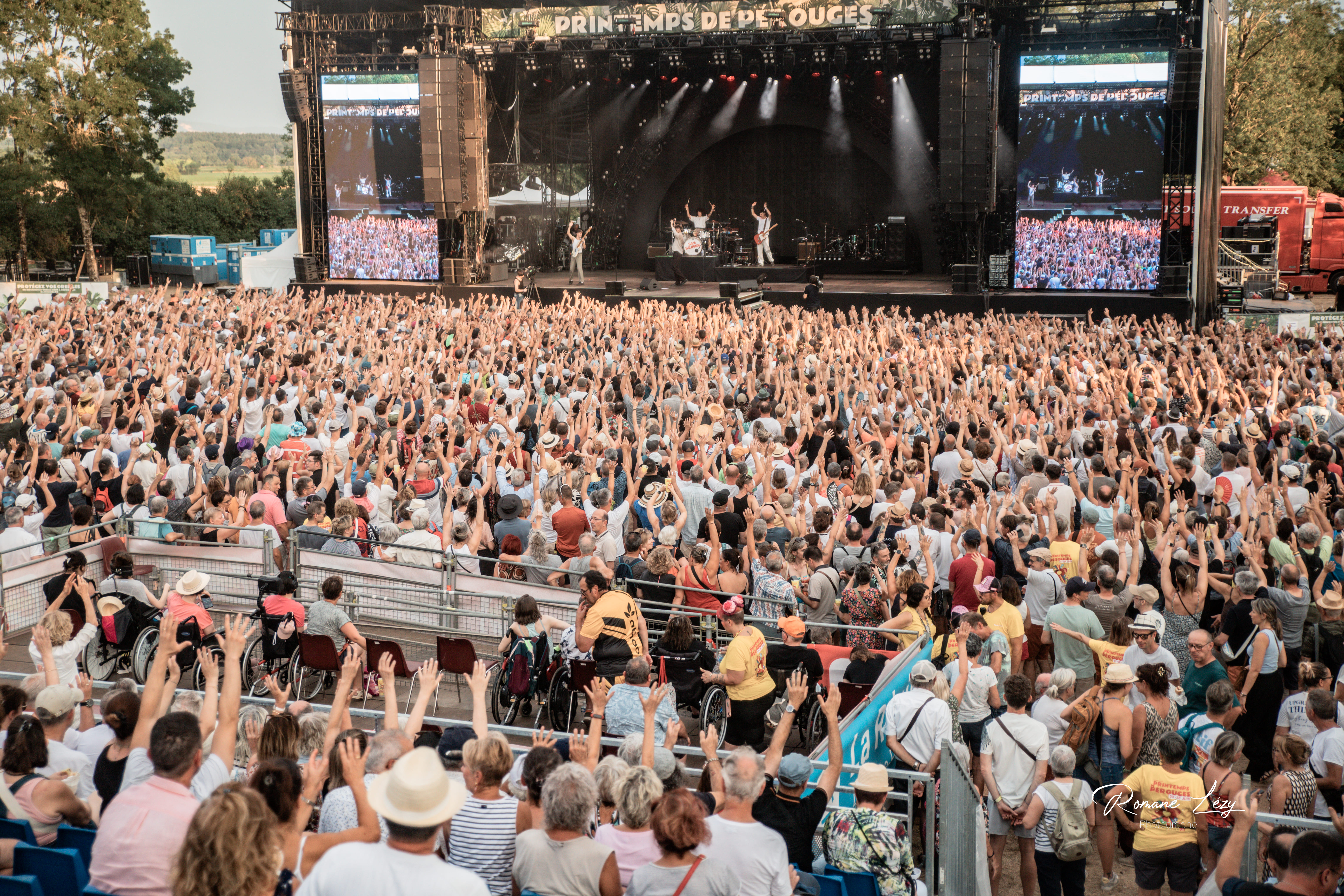 Tribunes pour festival