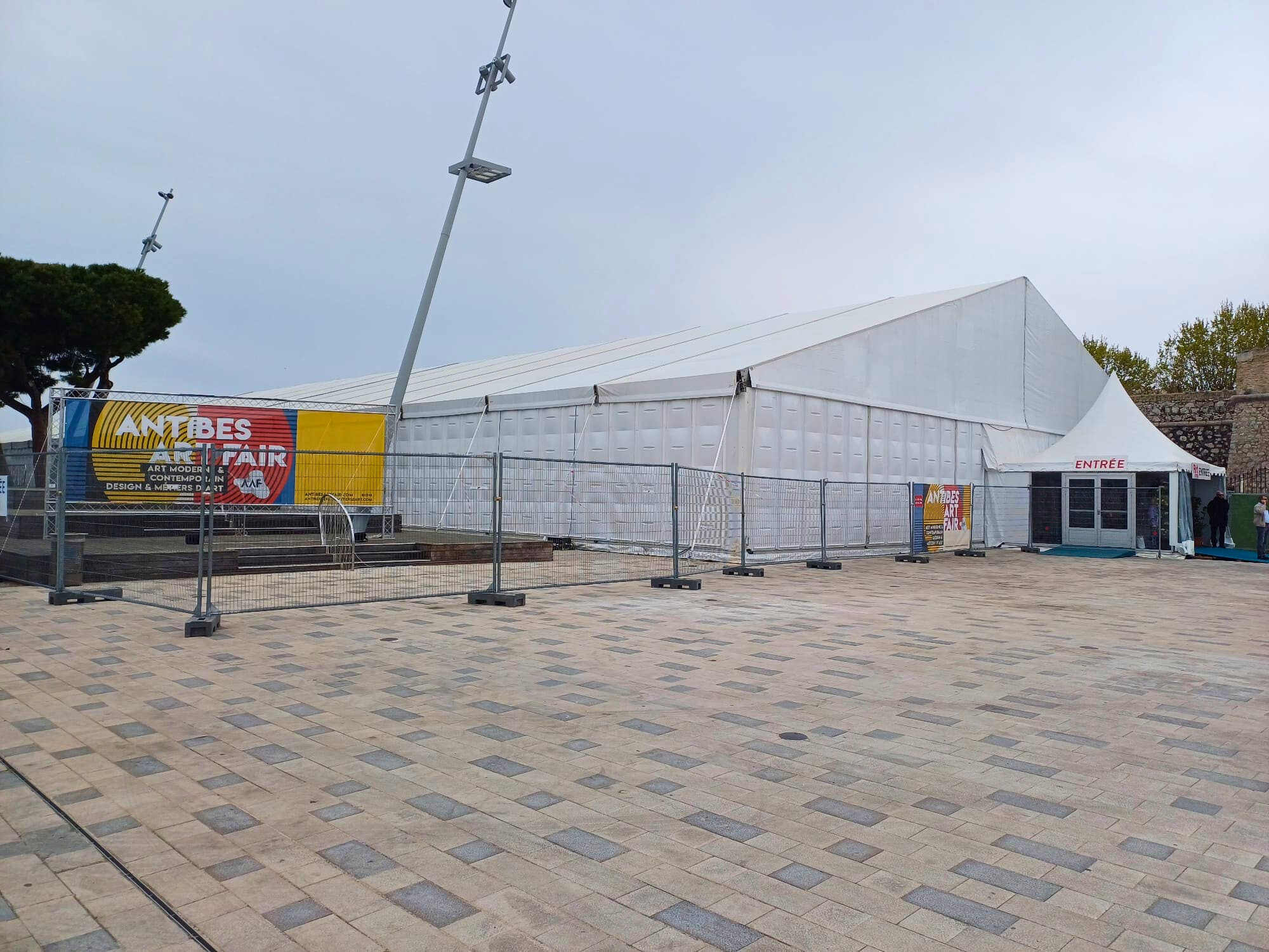 Montée des marches_Festival de Cannes 2024_Structure Cristal