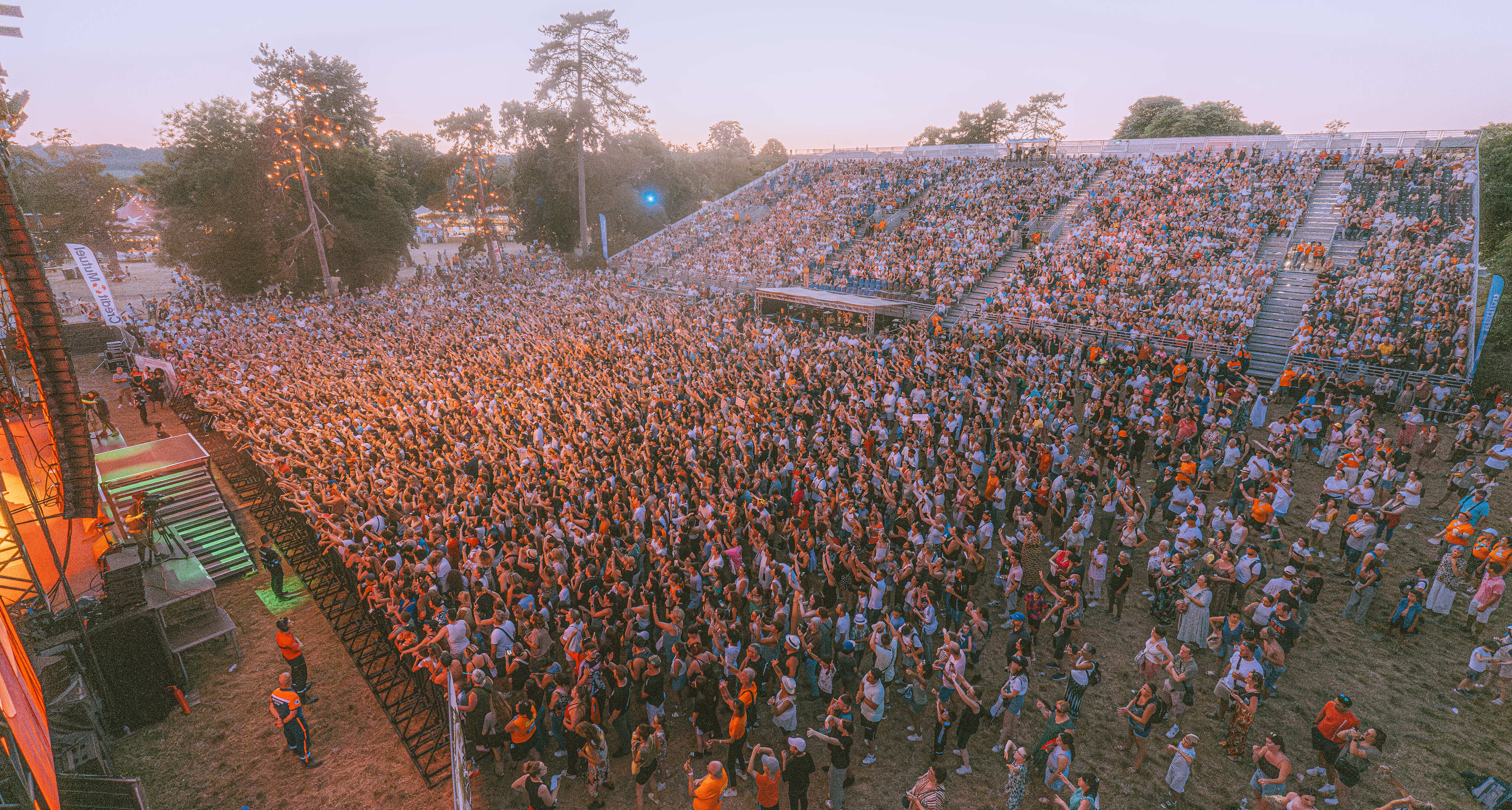 Tribunes pour événements culturels