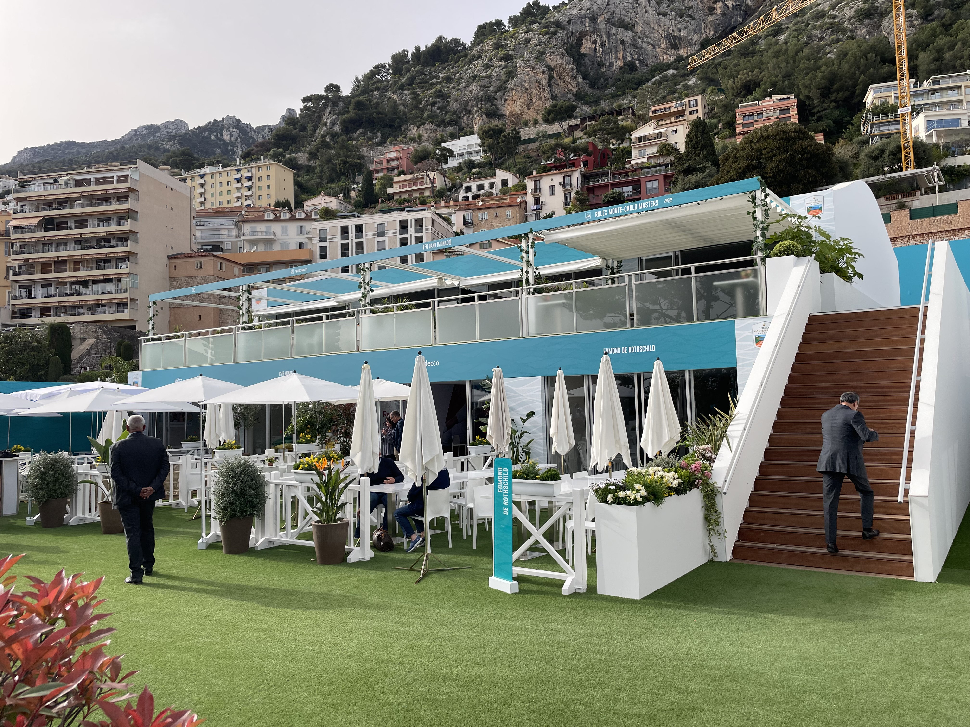 Tente événementielle double étage