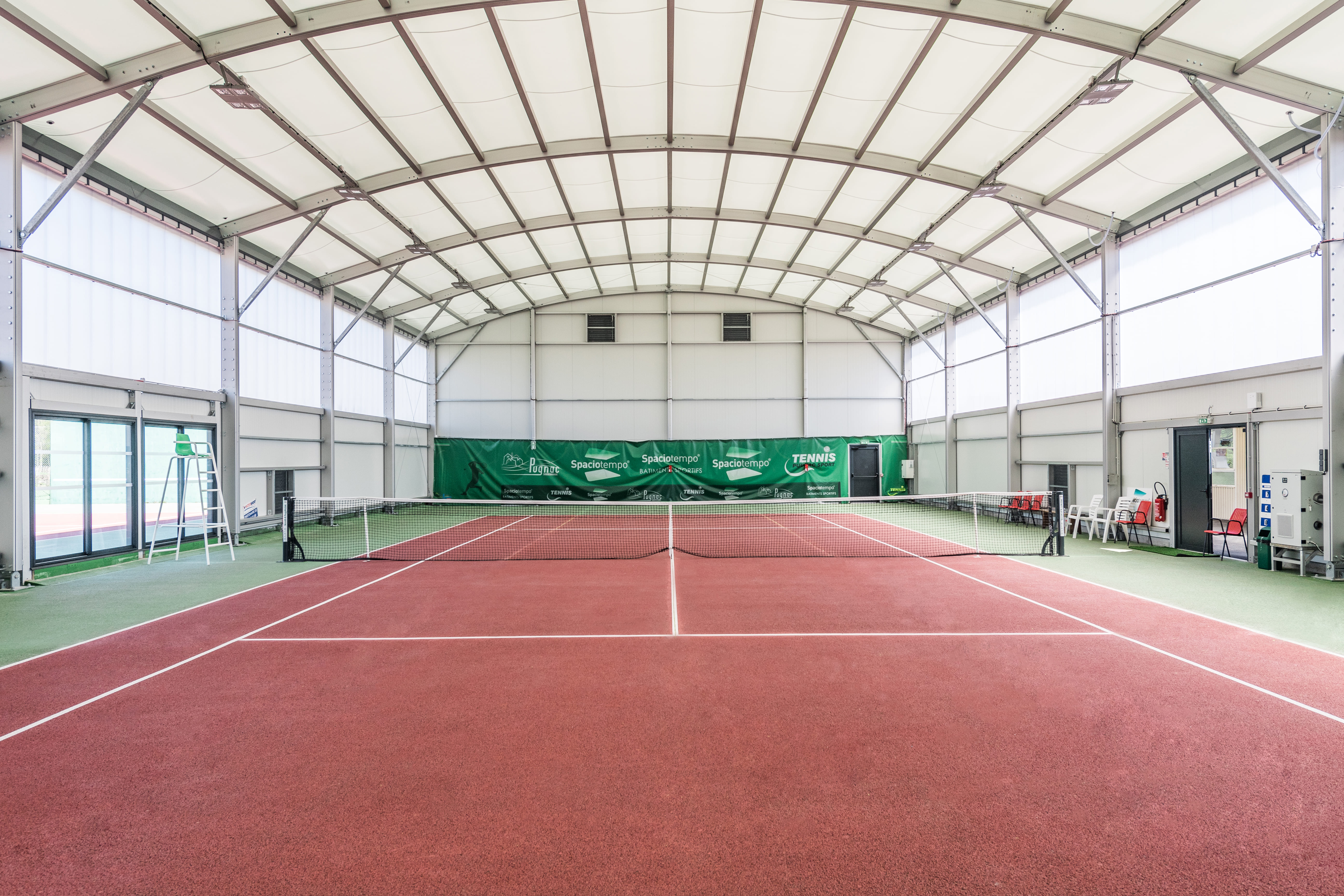 Terrain de tennis Pugnac