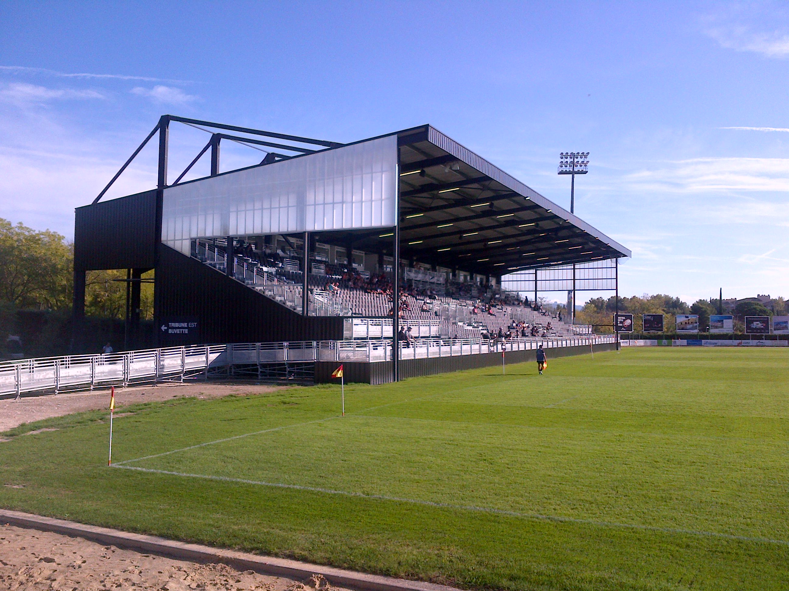 Tribune Stade Maurice David