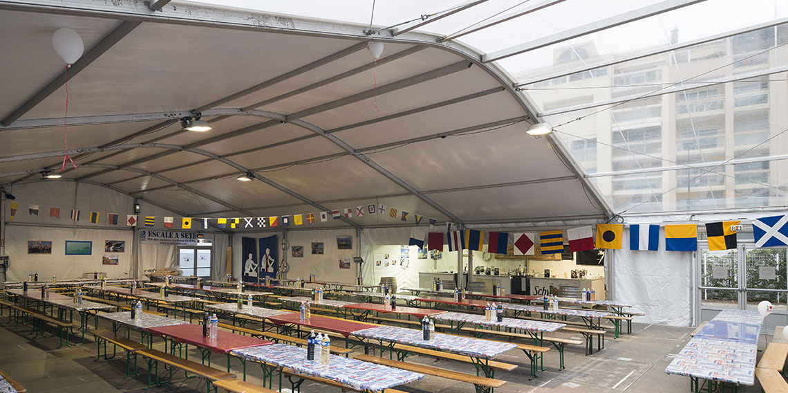 Escale à Sète - 3 000 m² de structures temporaires en 2 semaines 