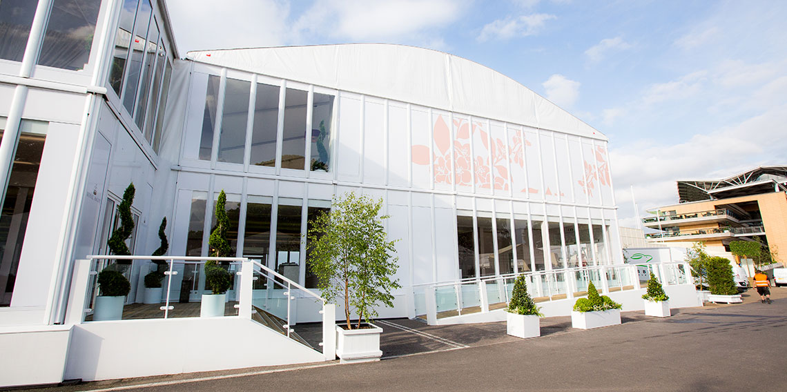 Royal Ascot - Installation d’une structure à étage 