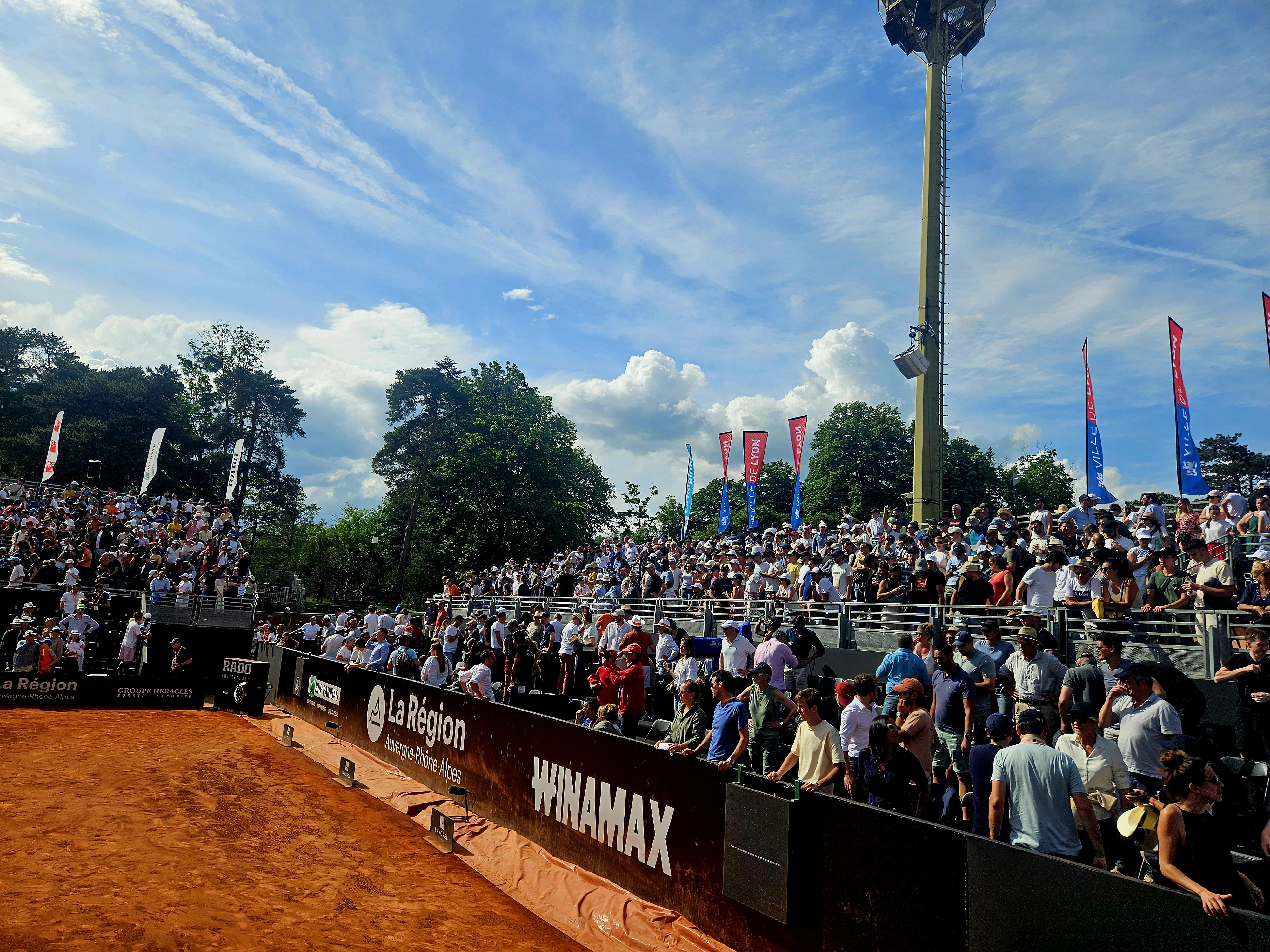 Open parc - Tribunes 
